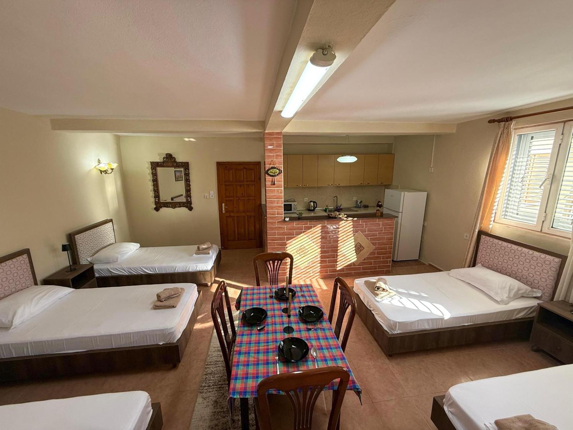 Shkodra Guest House 2 Extérieur photo